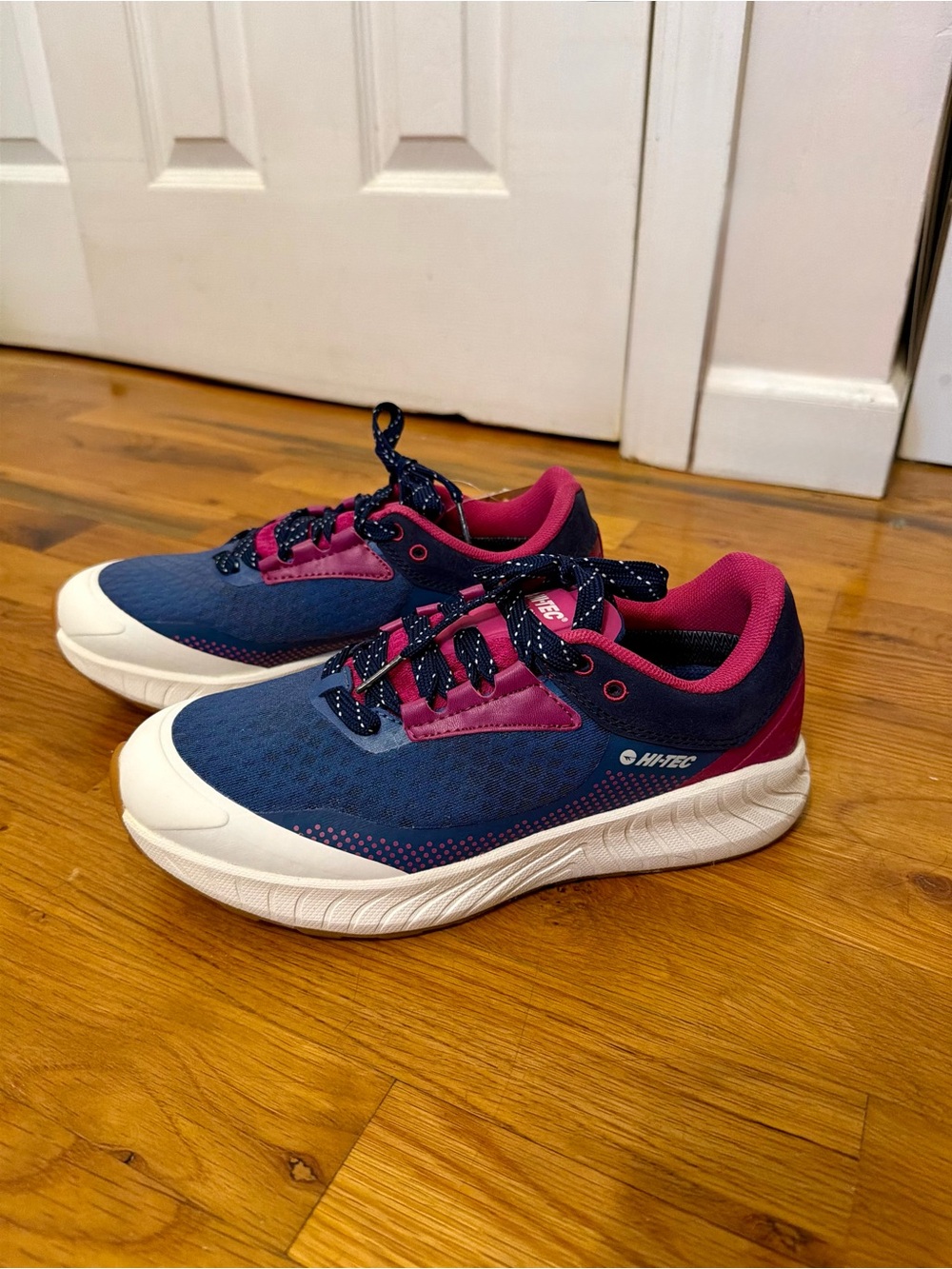 Hi-Tec Navy & Pink Avalon Sneakers